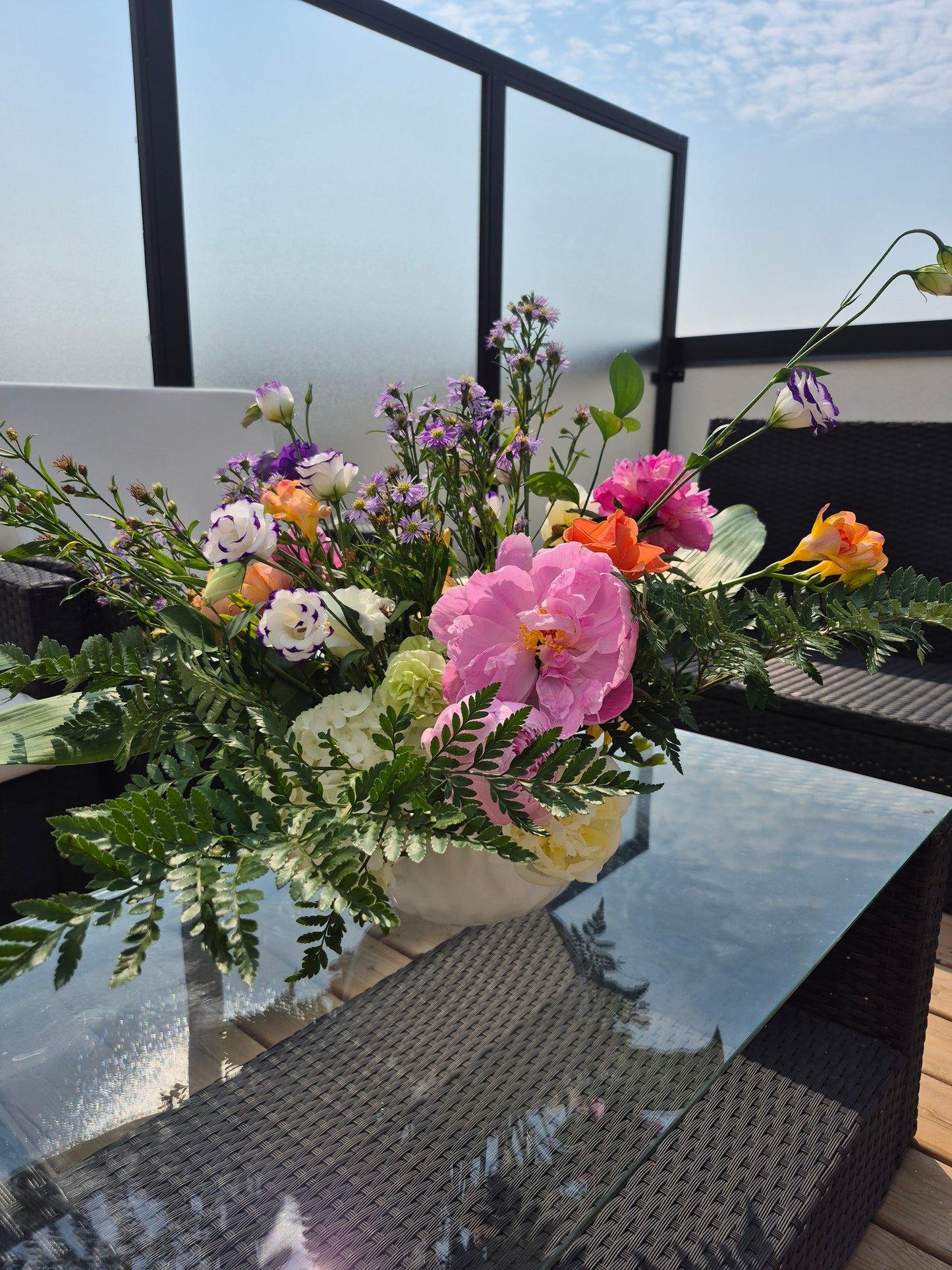 Deluxe Flower Arrangement